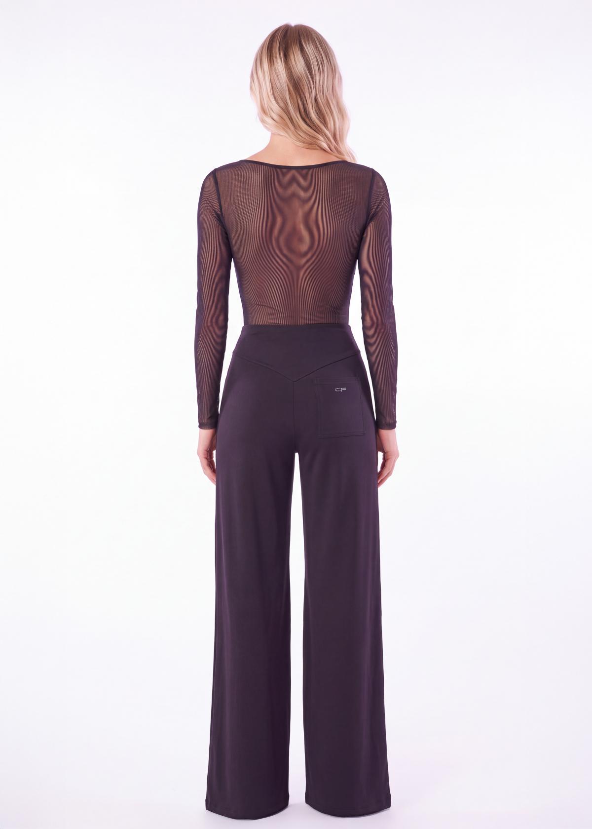 Pantalone a Palazzo Nero